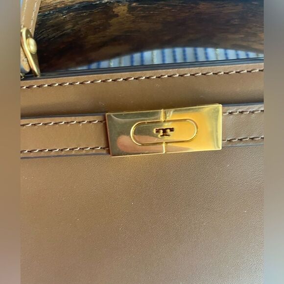 Tory Burch New, mini bag in brown - Picture 12 of 15